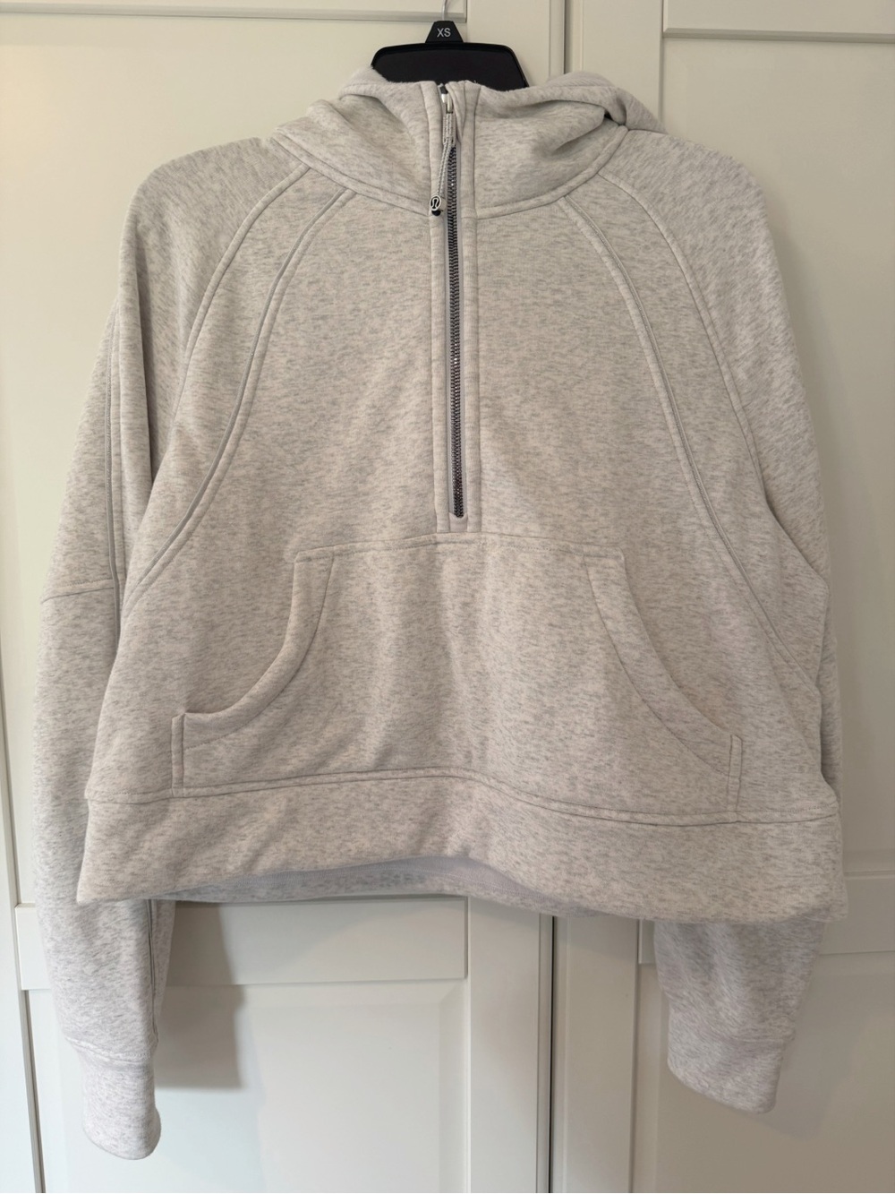 lululemon athletica Light Heather Gray Fleece Scuba